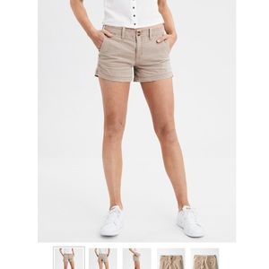 khaki american eagle shorts